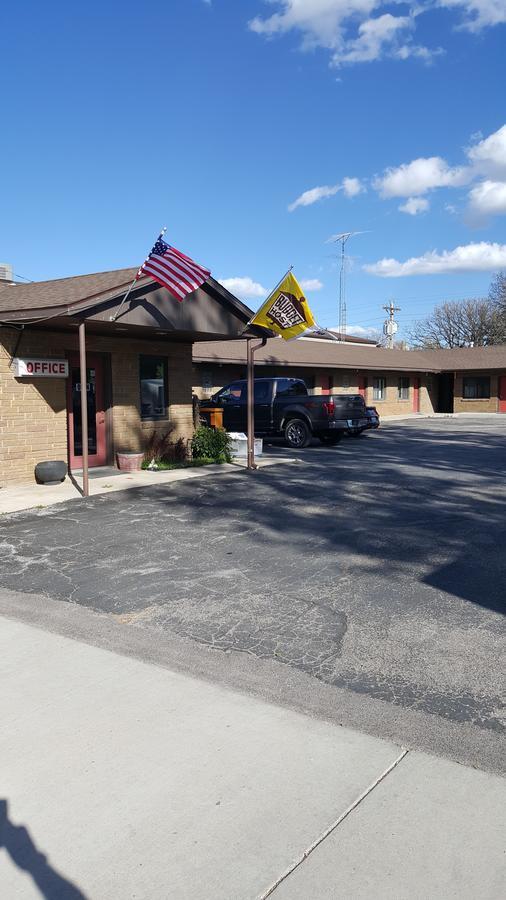 סאנדנס Arrowhead Motel מראה חיצוני תמונה