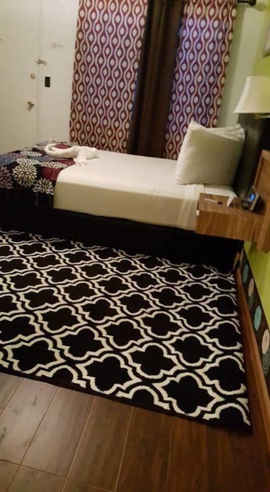 סאנדנס Arrowhead Motel מראה חיצוני תמונה